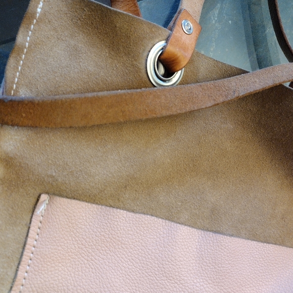 Leather Salmon Pink Purse - Tote handbag with metal hardware - Picture 9 of 14